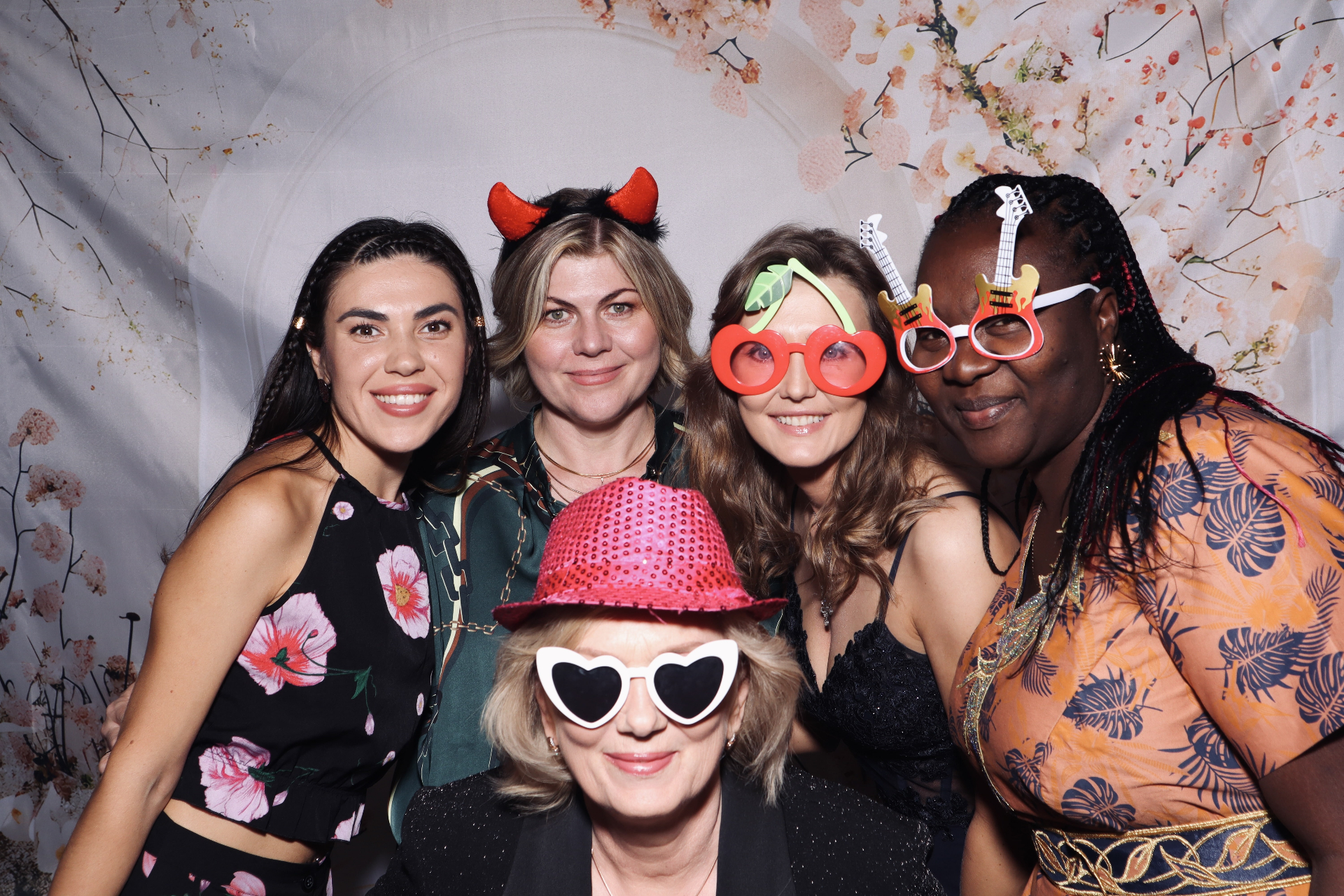 Fotobox oder Fotograf? Warum Sie beides brauchen